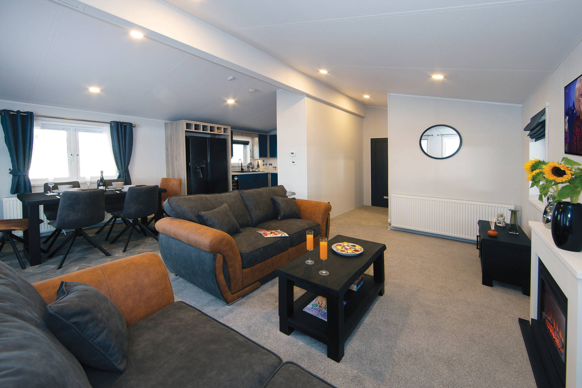 delta caravans brentwood caravan lounge2