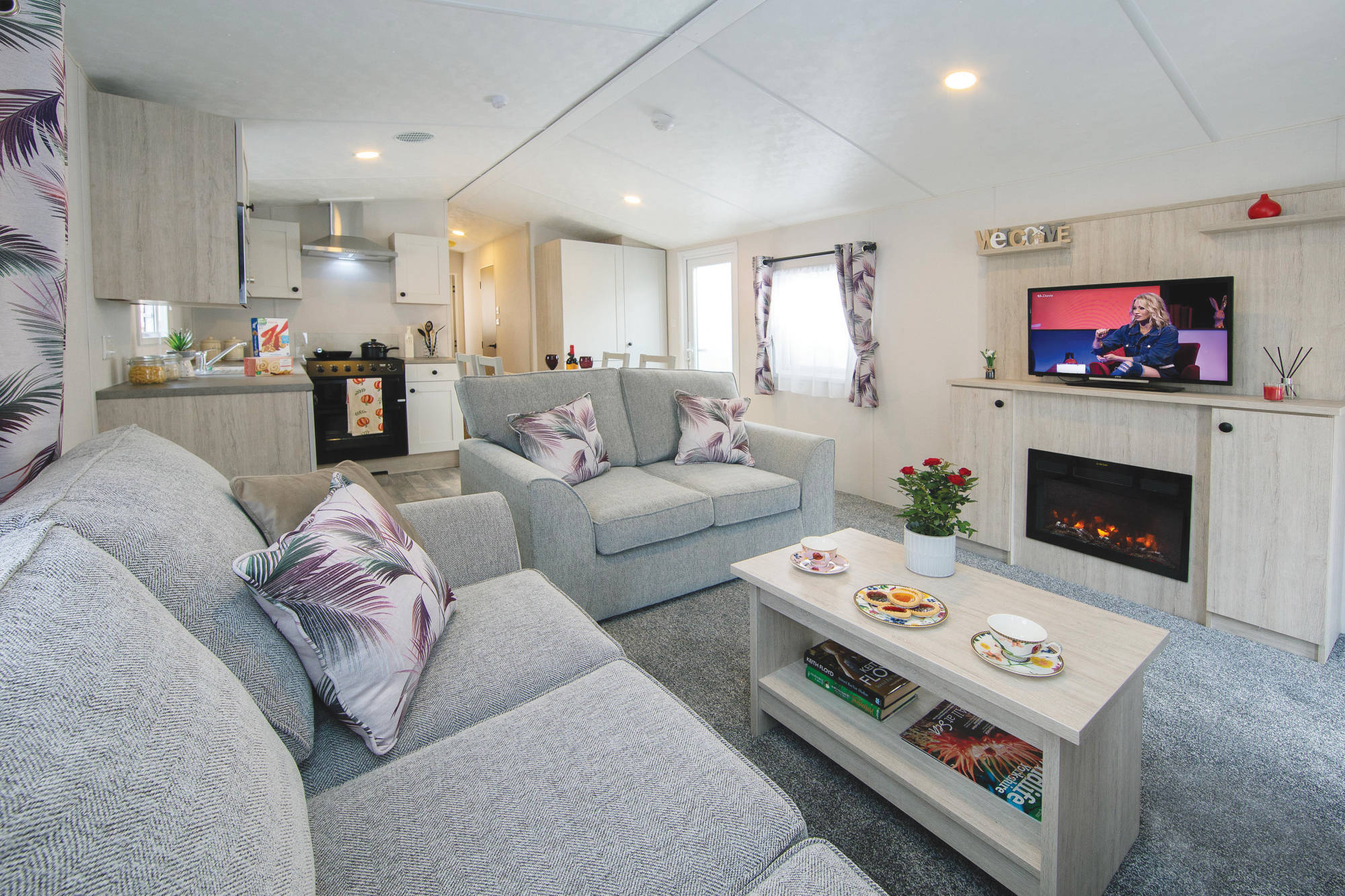 Saffron Deluxe Lounge 3